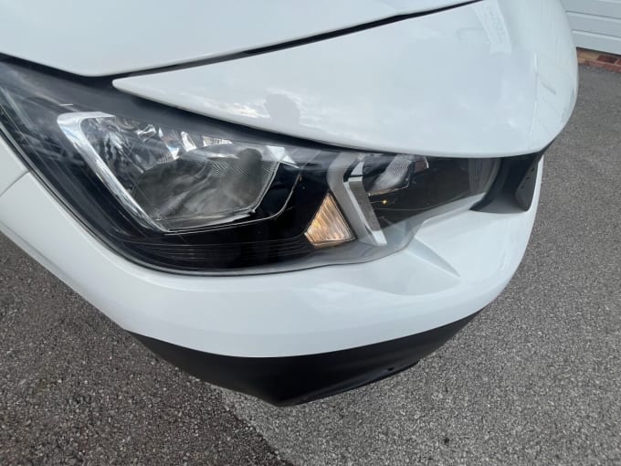 2025 Peugeot Partner