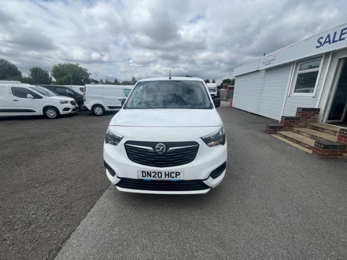 2025 Vauxhall Combo