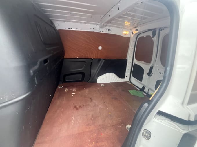 2025 Vauxhall Combo