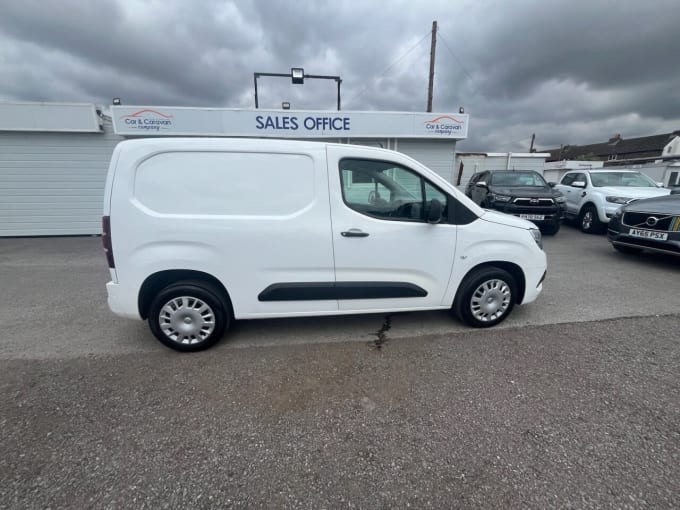 2025 Vauxhall Combo