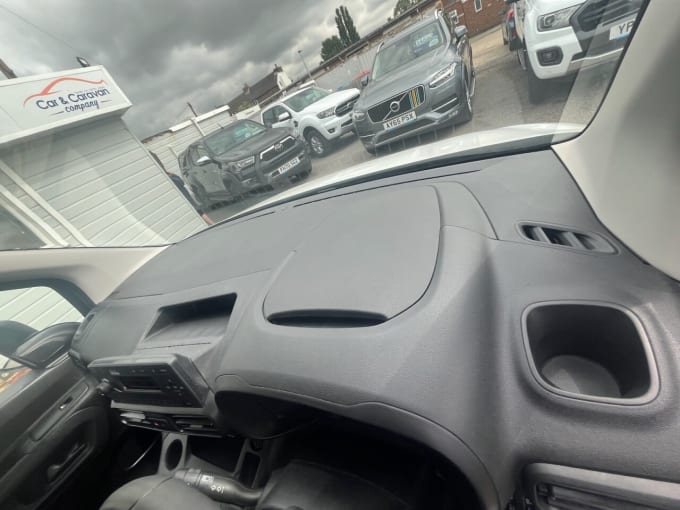 2025 Vauxhall Combo