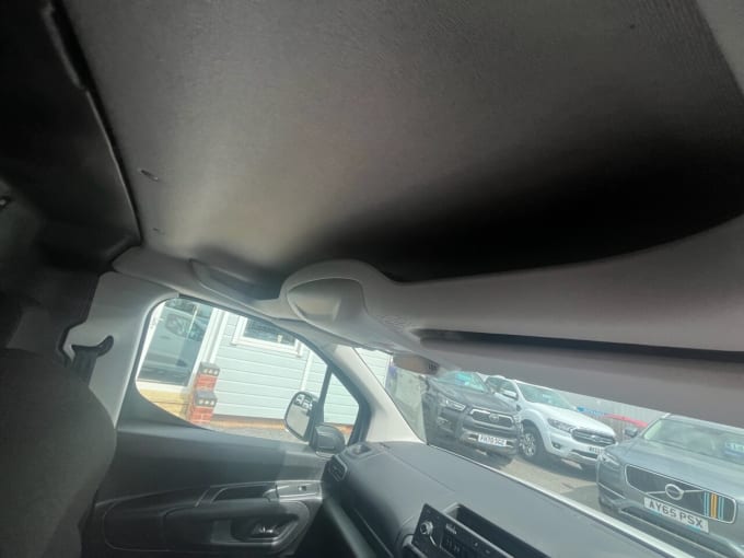 2025 Vauxhall Combo