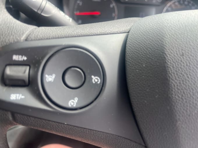 2025 Vauxhall Combo