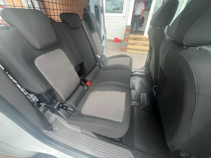 2025 Ford Transit Connect