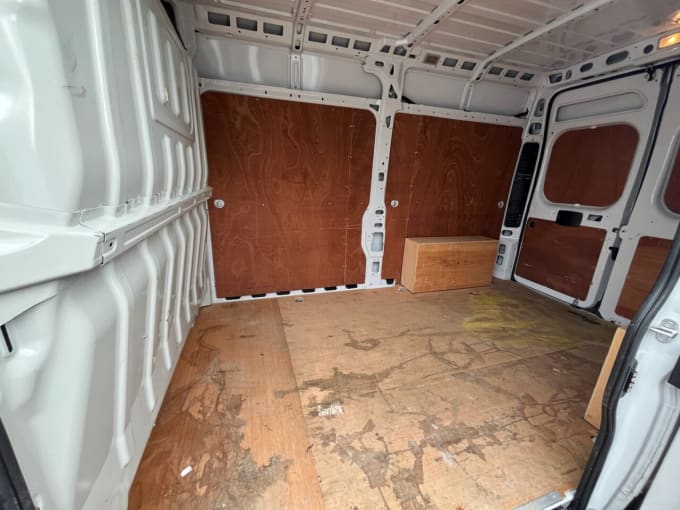 2025 Vauxhall Movano