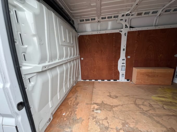 2025 Vauxhall Movano