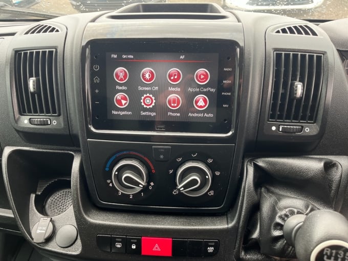 2025 Vauxhall Movano