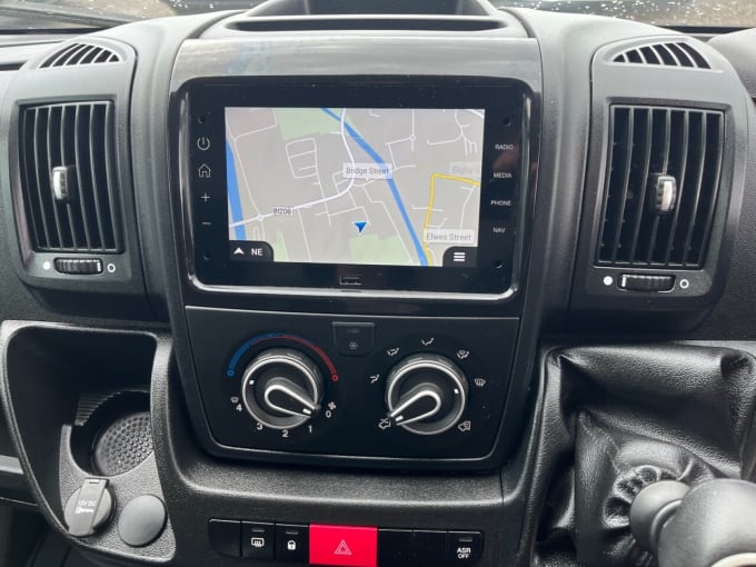 2025 Vauxhall Movano