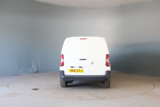 2025 Vauxhall Combo