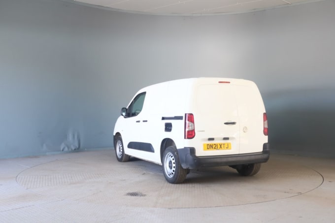 2025 Vauxhall Combo