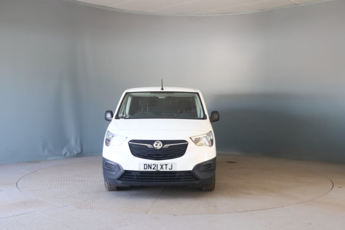 2025 Vauxhall Combo