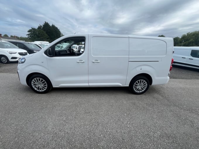 2025 Vauxhall Vivaro