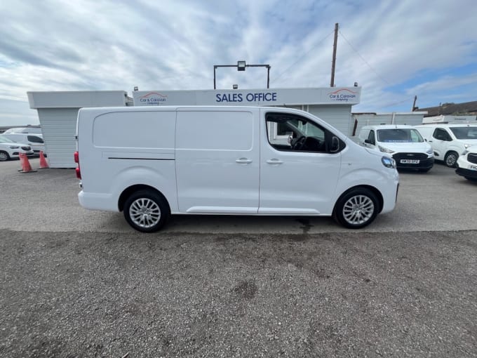 2025 Vauxhall Vivaro