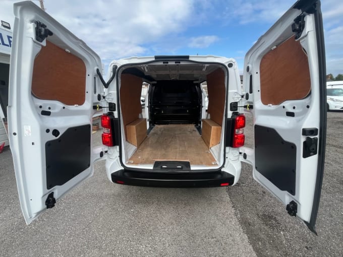 2025 Vauxhall Vivaro
