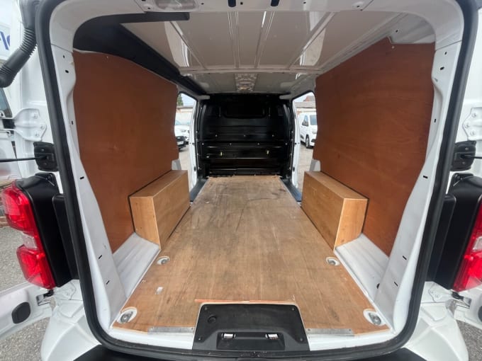 2025 Vauxhall Vivaro