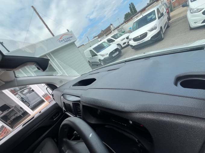 2025 Vauxhall Vivaro
