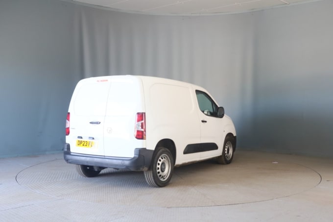 2025 Vauxhall Combo