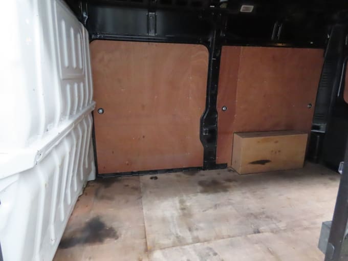 2025 Vauxhall Movano