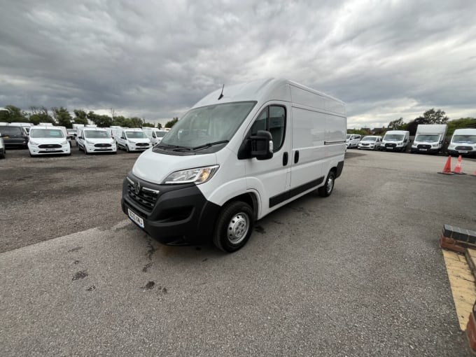 2025 Vauxhall Movano