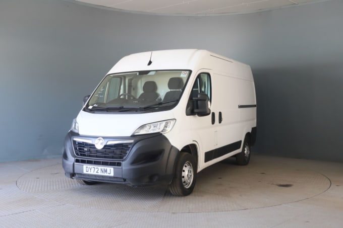 2025 Vauxhall Movano