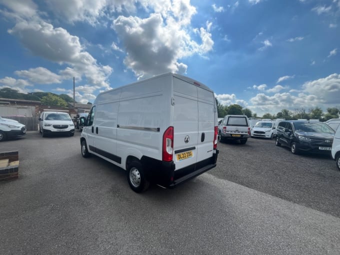 2025 Vauxhall Movano