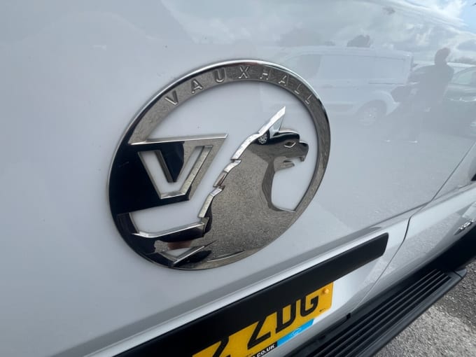 2025 Vauxhall Movano