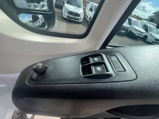 2025 Vauxhall Movano