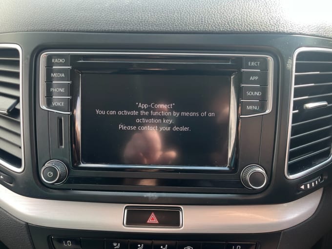 2025 Volkswagen Sharan