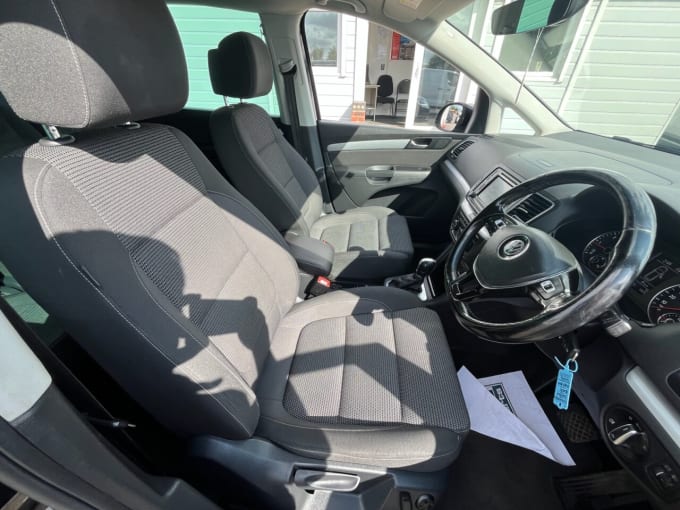 2025 Volkswagen Sharan
