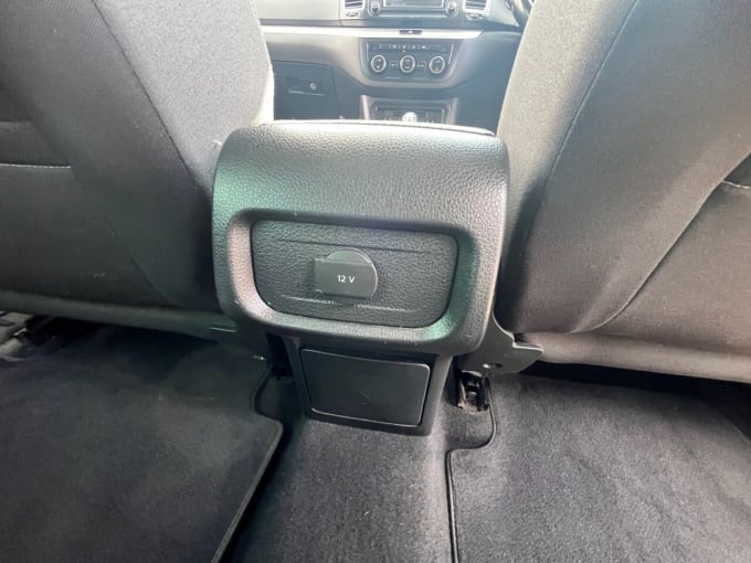 2025 Volkswagen Sharan