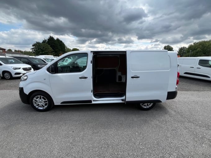 2025 Vauxhall Vivaro