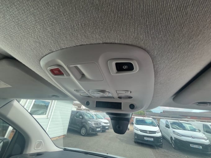 2025 Vauxhall Vivaro