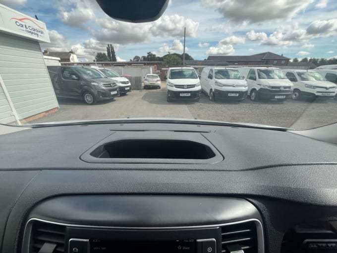 2025 Vauxhall Vivaro