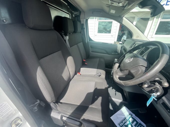 2025 Vauxhall Vivaro