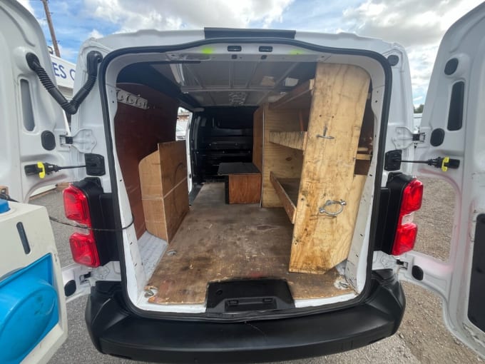 2025 Vauxhall Vivaro