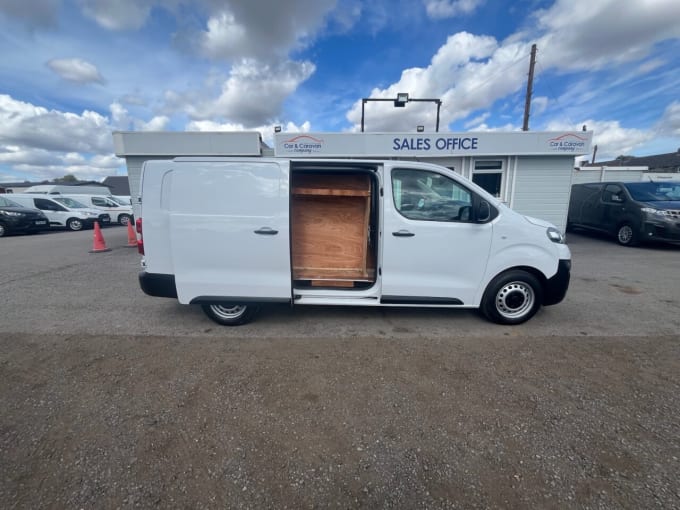 2025 Vauxhall Vivaro