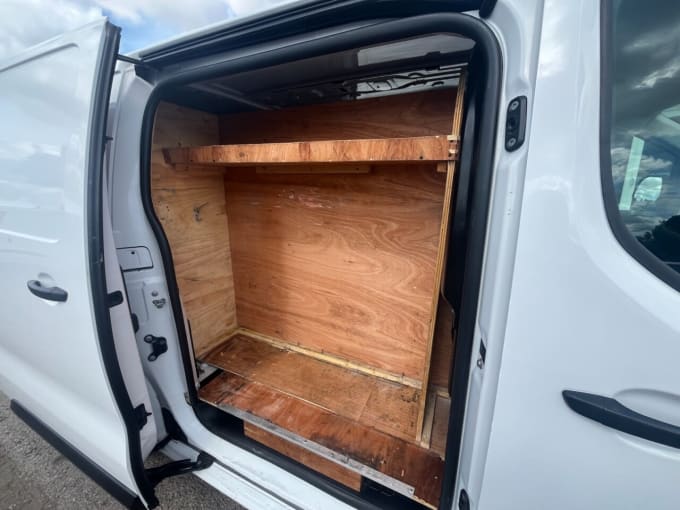 2025 Vauxhall Vivaro