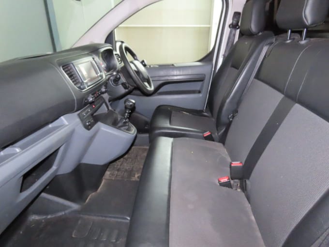 2025 Vauxhall Vivaro