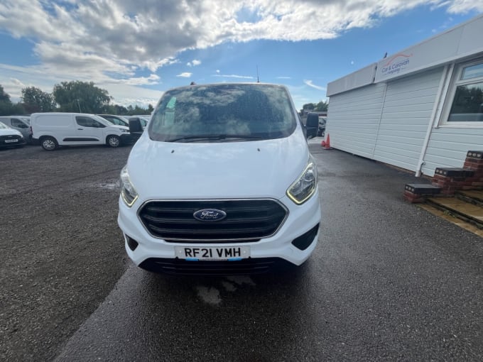 2025 Ford Transit Custom