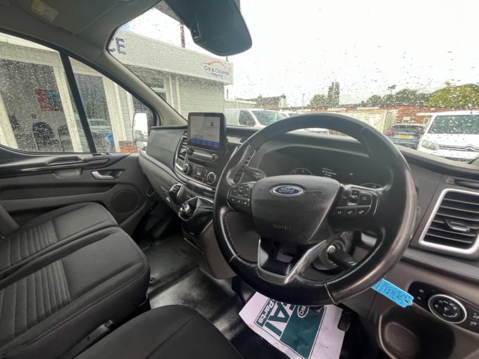 2025 Ford Transit Custom