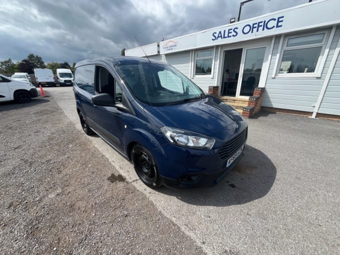 2025 Ford Transit Courier