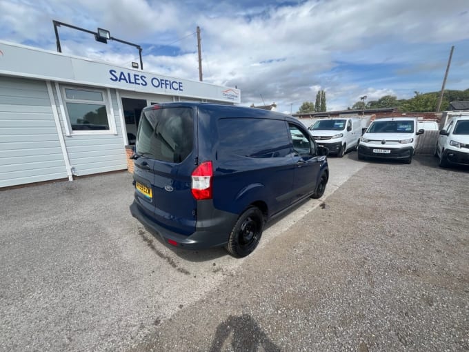 2025 Ford Transit Courier