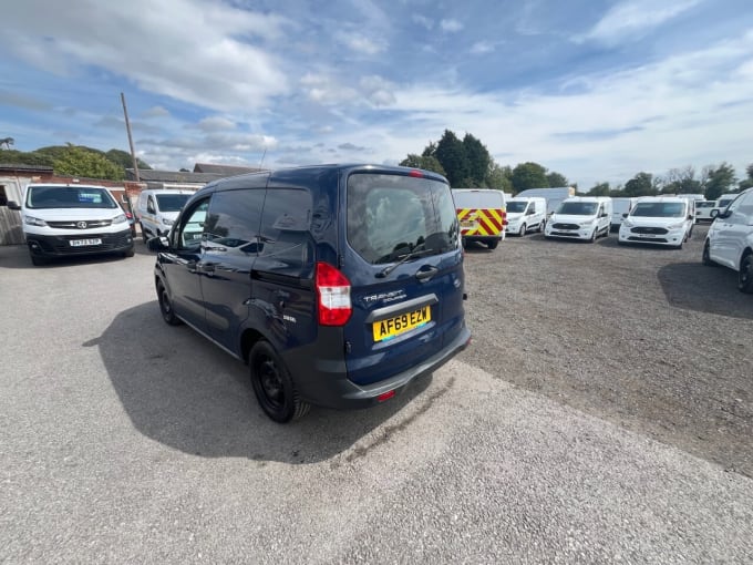 2025 Ford Transit Courier
