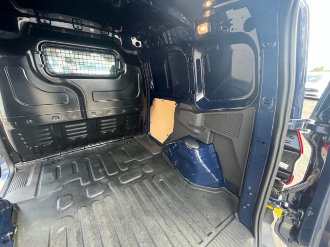 2025 Ford Transit Courier
