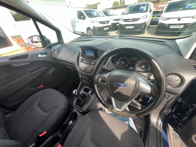 2025 Ford Transit Courier