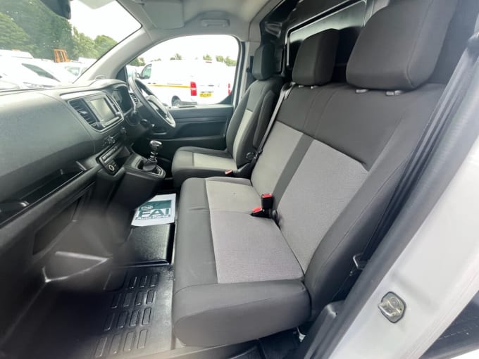 2025 Vauxhall Vivaro