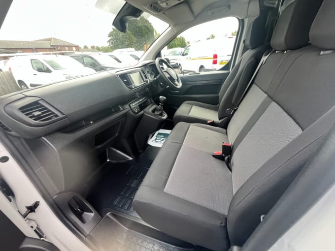 2025 Vauxhall Vivaro