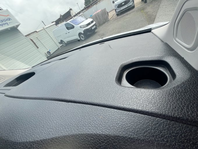 2025 Vauxhall Vivaro