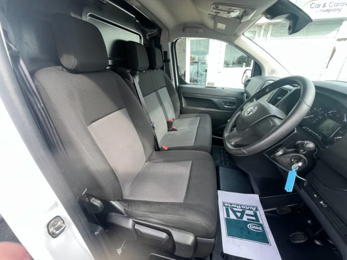 2025 Vauxhall Vivaro