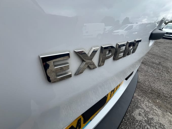 2025 Peugeot Expert